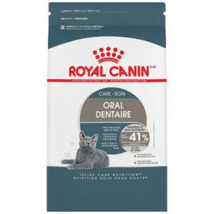 Royal Canin Oral Care Adult Dry Cat Food 2.7kg