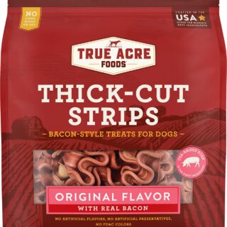 True Acre Foods Thick Cut Strips with Real Bacon Dog Treats 709g