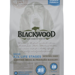 Blackwood 5000 Catfish Meal & Pearled Barley Sensitive Skin & Stomach Formula Dry Dog Food 13.6kg